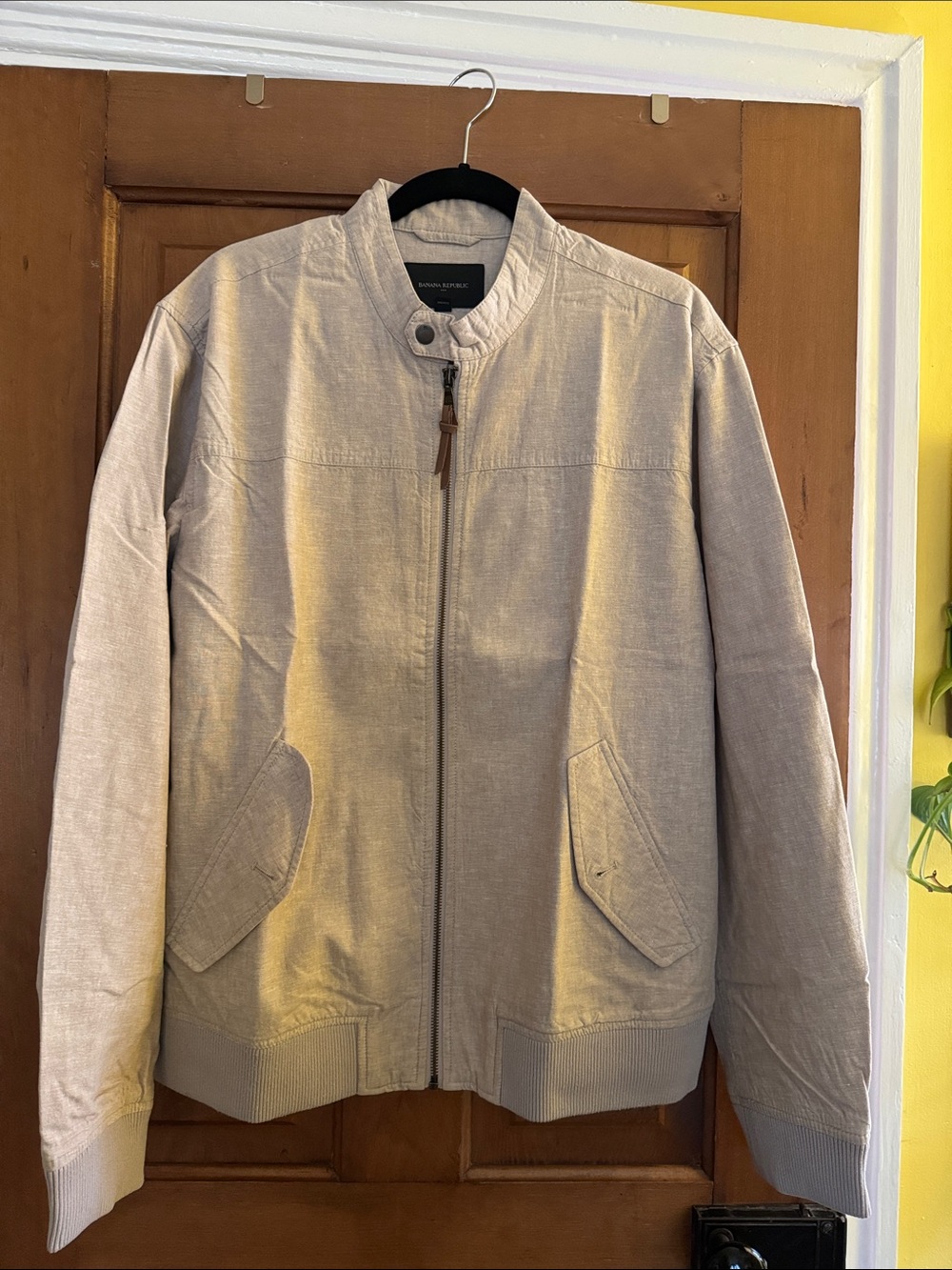 Banana republic Casual Men's Light Beige Bomber Jacket -large